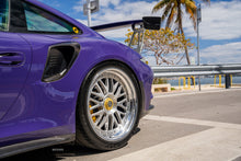 Load image into Gallery viewer, Strasse Wheels Carbon Fiber Center Lock Caps
